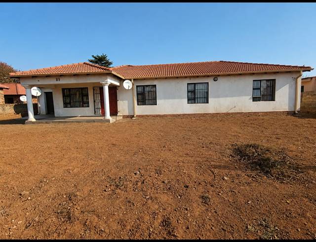 4 BEDROOM HOUSE FOR SALE IN MEYERTON PARK